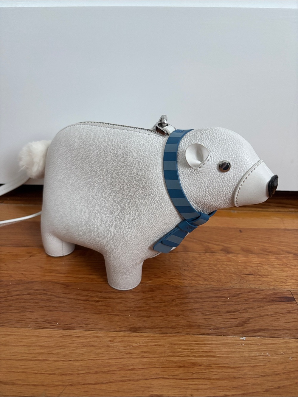 NWOT Kate Spade Arctic Friends Polar Bear Crossbody - Picture 1 of 8